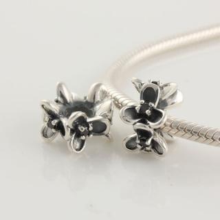 Pandora styl stříbrný korálek kytka se zirkonem Black