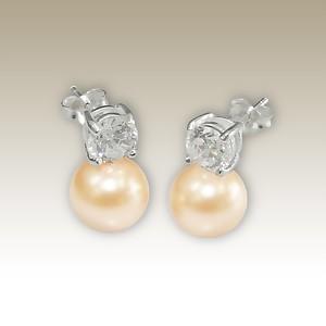     Náušnice 10mm perly Peach zirkon Clear