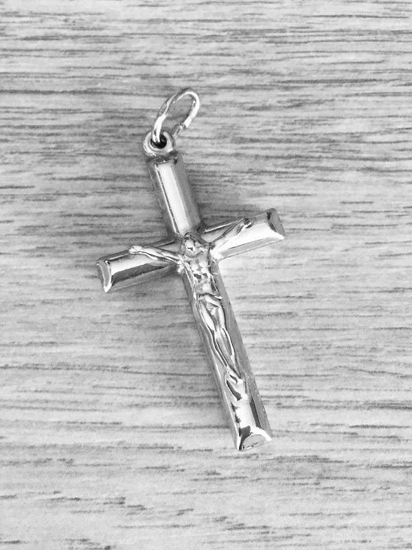 42mm přívěsek křížek s Kristem - stříbrný 3,4gr