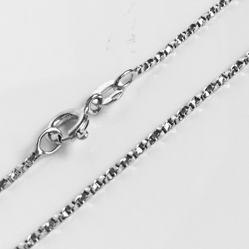 Stříbrný řetízek 60cm - síla 1,3mm rhodiovaný - kostka - 4,3gr