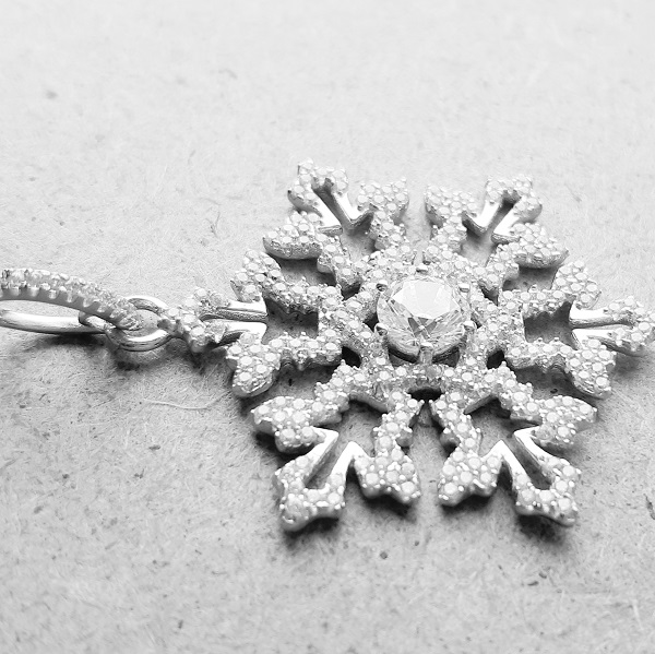 Ag 925/1000 - 5,4gr přívěsek snowflake