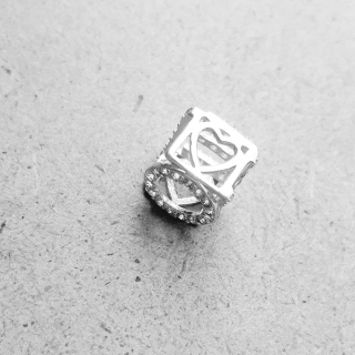 1,6gr kostka přívěsek LOVE